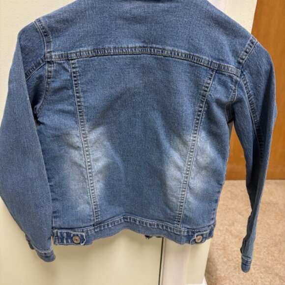 Denim Jean Jacket - Kids Medium ( 8 to 10 Years ) - Picture 2 of 7